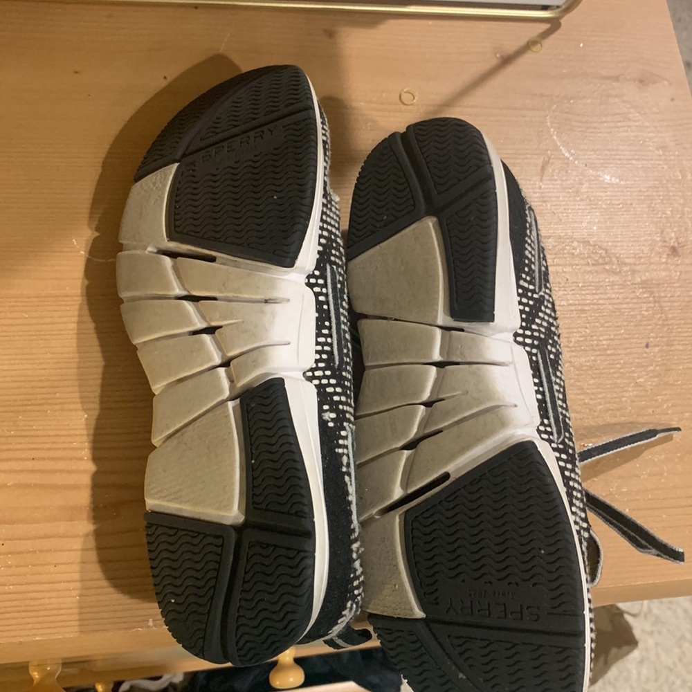 Deck Shoes - image 3